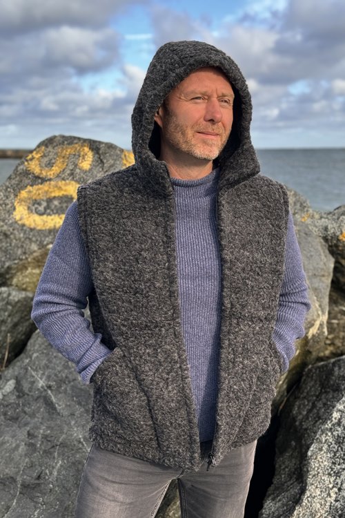 Varme uldveste og bodywarmers af 100% merinould tilbydes nu